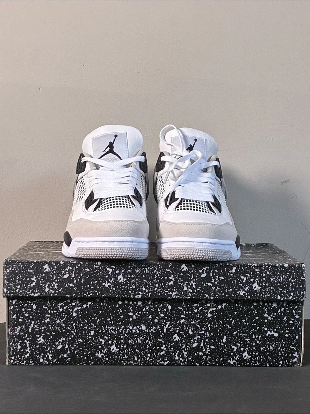 Jordan military black